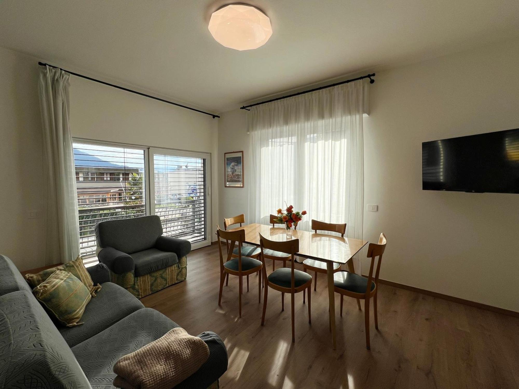 Casa Paola Central Stay By The Lake Domaso Luaran gambar